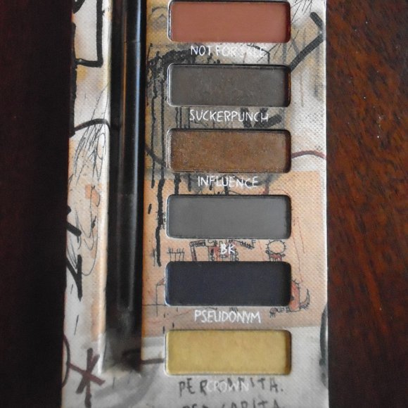 Urban Decay Jean-Michel Basquiat Eyeshadow Palette - Picture 6 of 6